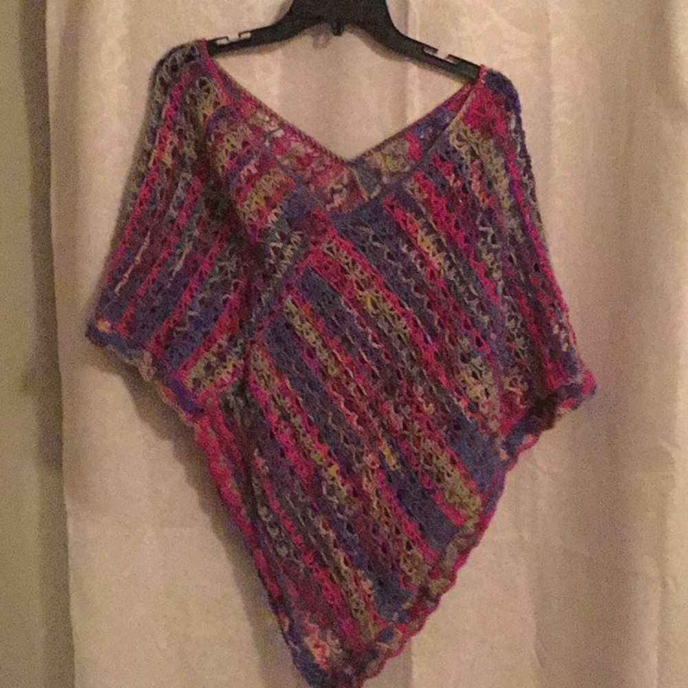 Poncho - Picture 2 of 3